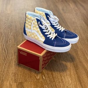 high top checkered vans men’s size 10